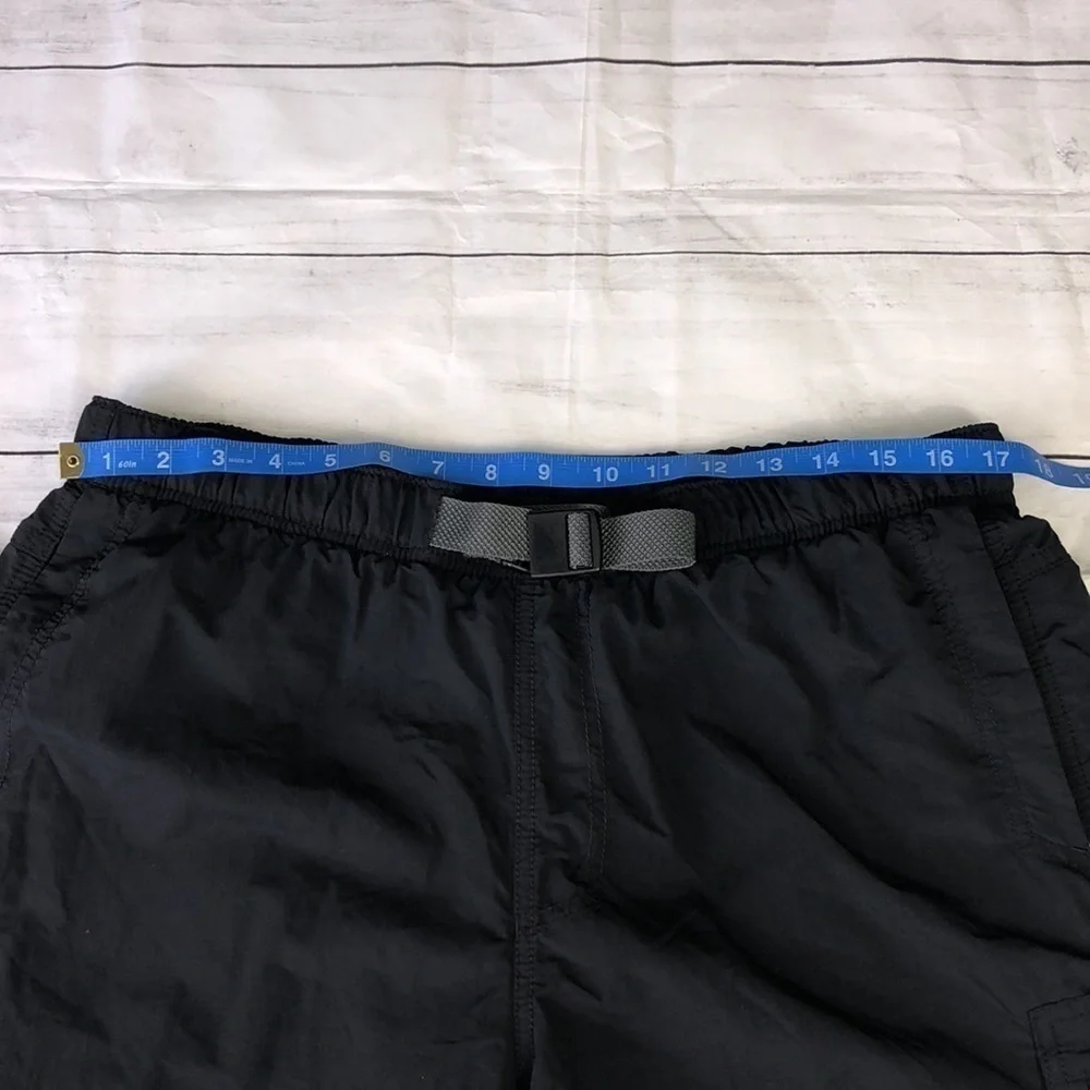 Columbia Black Omni Care Shorts Sz L